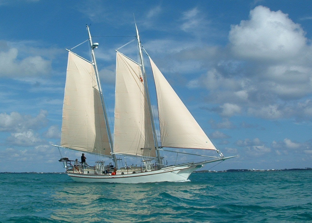 44' Schooner REDPATH Under Sail - Kasten Marine Design, Inc.